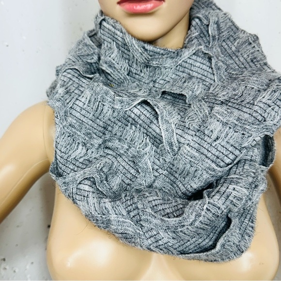 Madison 88 Gray Basket Weave Infinity Scarf - Picture 7 of 7